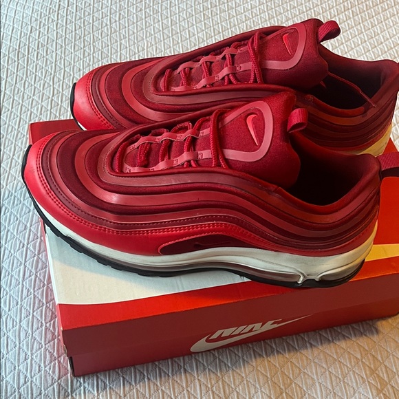Nike Air Max 97 in Vibrant Red - Picture 1 of 7
